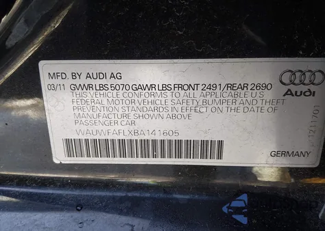 2011 Audi A4 2.0T Premium z USA, uszkodzony, nr VIN WAUWFAFLXBA141605